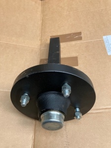 Heavy Duty Stub axle - 4 Stud 5.5 inch PCD